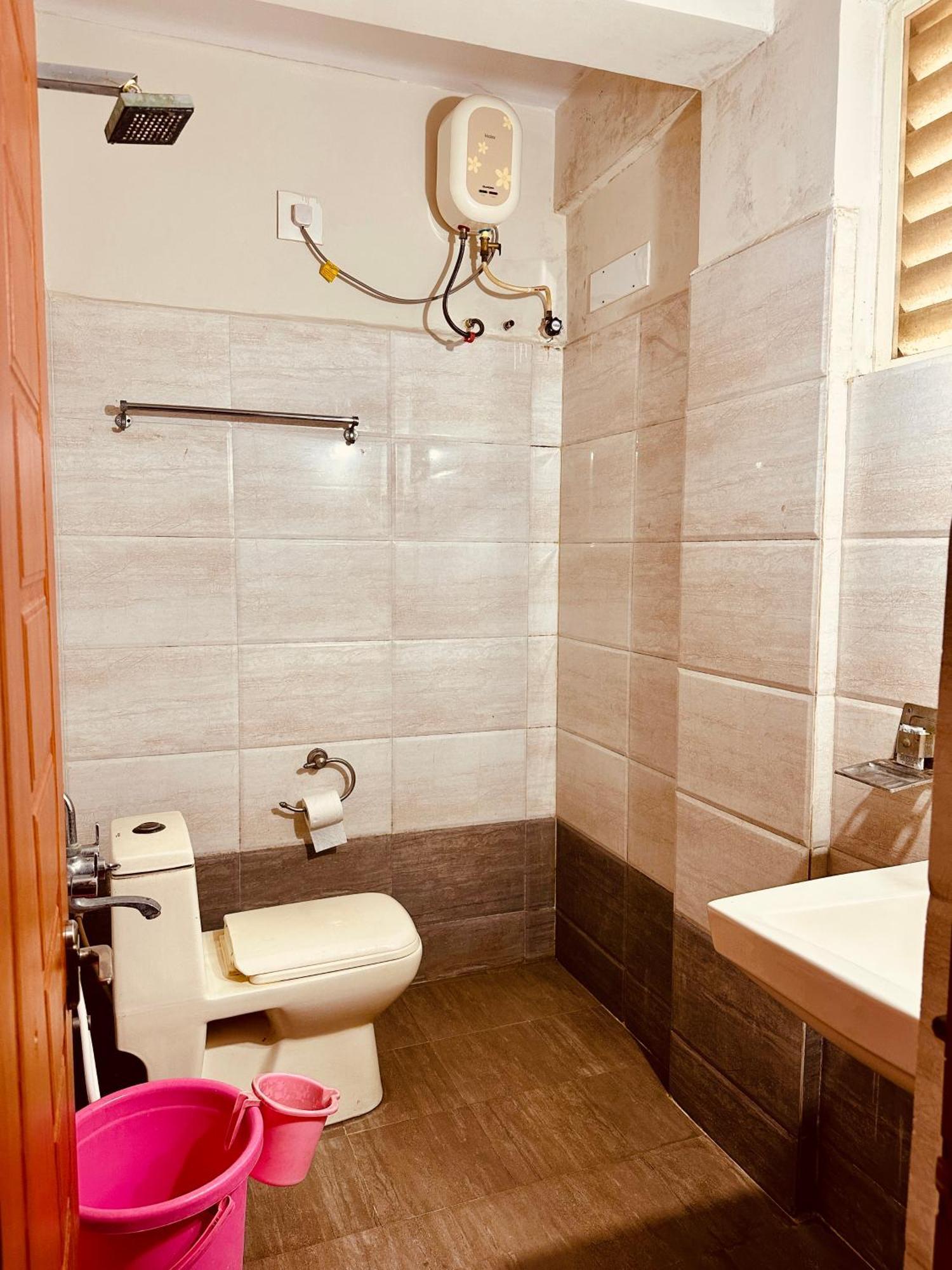 Orange Corner Hotel, Airport Pickup & Drop Available 24X7 Yelahanka Luaran gambar